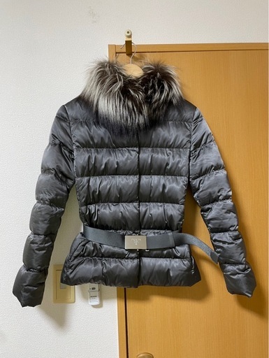 【美品】PRADA ダウンジャケット グレー ファー付き 38 （M相当）