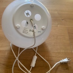 IKEA　FADO 25センチ　　テーブルランプ　ホワイトの画像