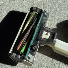 SHARP RACTIVE Air EC-AS700-Nコードレスサイクロン式掃除機の画像