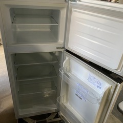 ※取れないカビ跡あり❗️ 2019年製　ハイセンス  2ドア冷凍冷蔵庫　120Lの画像