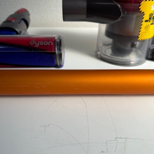 ダイソン 掃除機 dyson V8 fluffy SV10コードレス