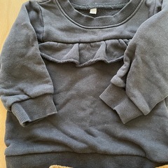 フリルトレーナー　長袖　+ ショートパンツ　セットの画像