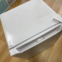 ヤマダセレクト製 小型冷蔵庫 46L（ホワイト） 動作確認済みの画像