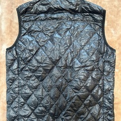 ユニクロUNIQLOウルトラライトダウン ダウンジャケット コート cort アウター 冬服 秋服 防寒ジャケット 防寒用 防寒服 ジャンパー ブルゾン black ブラック　黒色系  無地  サイズM　袋メンズ（men’s）男性用、紳士の画像