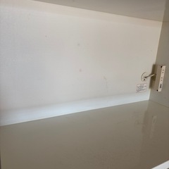 White 食器棚 の画像