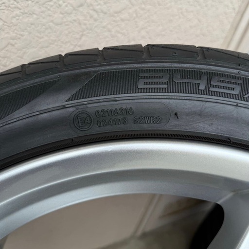 アウディA5 純正 18インチ 8.0J×18H2 8W0601025R 中古 ホイールタイヤ MOMO OUTRUN M3 245/40ZR18 97Y 4本セット