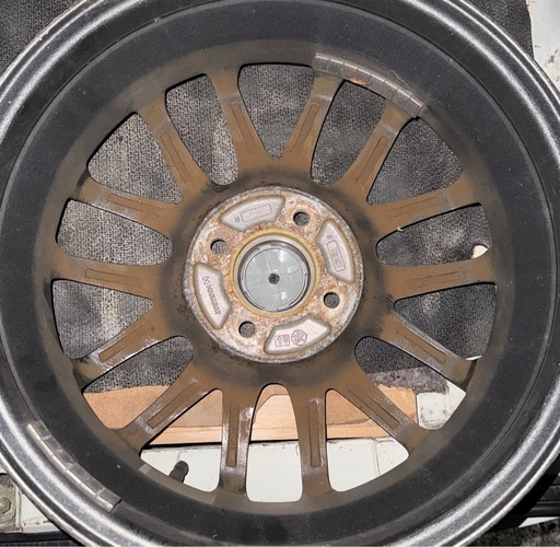 マナレイ  DIOS U-1 4.5J 15インチ4穴 pcd100  軽自動車  中古 最終値下げ