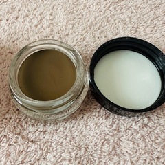 〈新品未使用〉DNM EYEBROW CREAM ソフトブラウン 05の画像