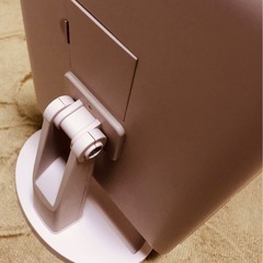 ライト付きメイク鏡 の画像