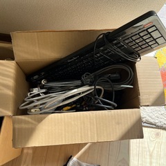配線ケーブルまとめての画像