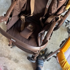 Aprica ベビーカー  の画像