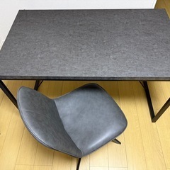 ダイニングテーブルセットの画像