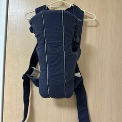 ベビービョルン抱っこ紐の画像