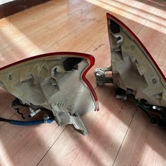 ze2インサイト テールランプの画像