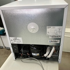 A2602-0842 ハイアール　小型冷凍庫　JF-NU33A 2023年製　動作確認済み　キズ汚れ有りの画像