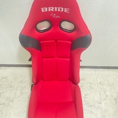 BRIDE スポーツバケットシート赤の画像