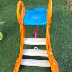 屋外滑り台の画像