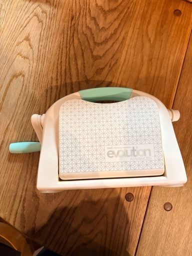 evolution 手動カッター ダイカット用金型付き