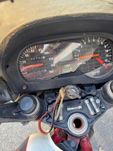 VT250 MC08書類無部品取車輌