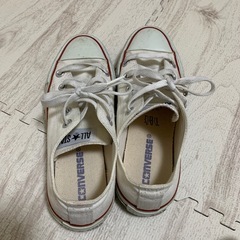 コンバース　22cmの画像
