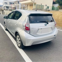 トヨタ アクアの画像