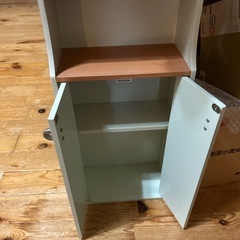 ミニ収納棚の画像