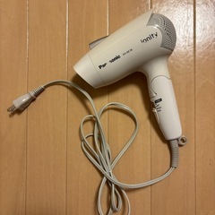 ヘアドライヤー　の画像