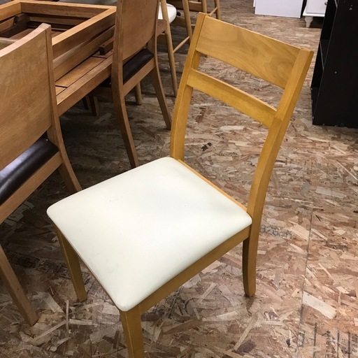 ジャングルジャングル貝塚店　ダイニングセット　イス　テーブル　木　木目　茶色　ブラウン　セット　オシャレ　家庭用　4人用　中古　貝塚市