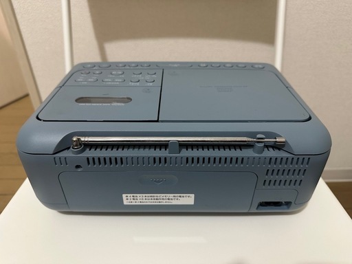 Sony 一体型ラジオ／CD／カセットレコーダー CFD-S401  