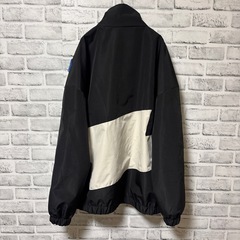 メンズ　ナイロンジャケットの画像