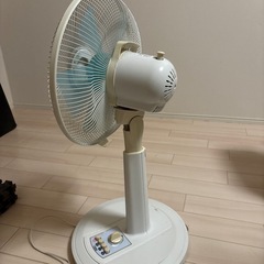 YUASA リビング扇風機 YT-3010R(ホワイト)の画像