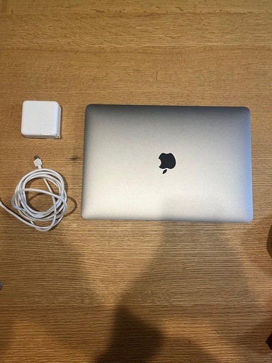 MacBook Pro  13インチ　(2019) core i7