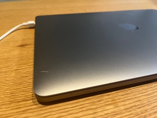 MacBook Pro  13インチ　(2019) core i7