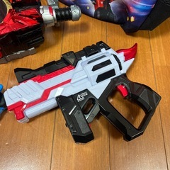 仮面ライダーギーツ なりきり玩具 まとめ売りセット デザイアドライバー 武器 フィギュア リュック付きの画像