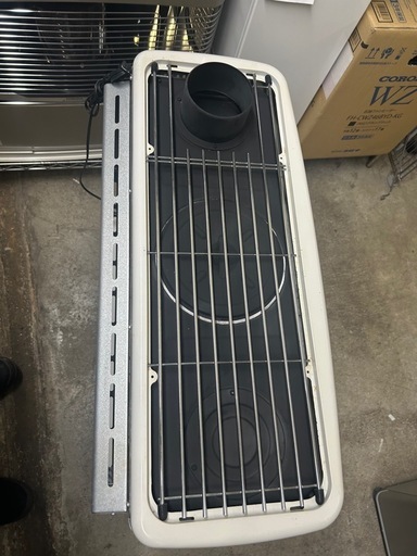 アース万代店　分解掃除済　コロナ　半密閉式石油ストーブ　RVD-70BFS　灯油ストーブ　煙突ストーブ　暖房器具　煙突式ストーブ