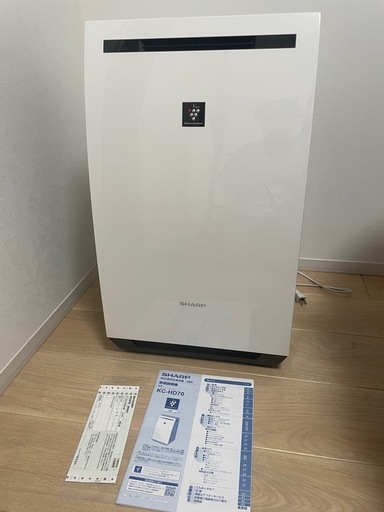 シャープ 除加湿空気清浄機　KC-HD70-W
