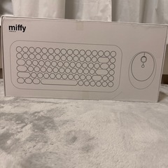 Miffy キーボード＆マウス&マウスパッドの画像