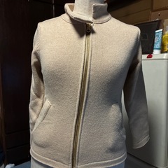 vikiiレディースジャケットの画像