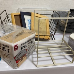 日用品いろいろ 1つでも、まとめてでもどうぞの画像