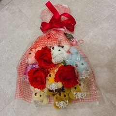 クマ束 花束 プレゼントの画像