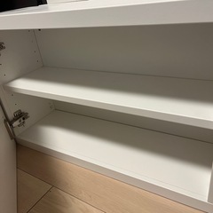 IKEA ベストー　キャビネット　ホワイト　壁取り付け式の画像