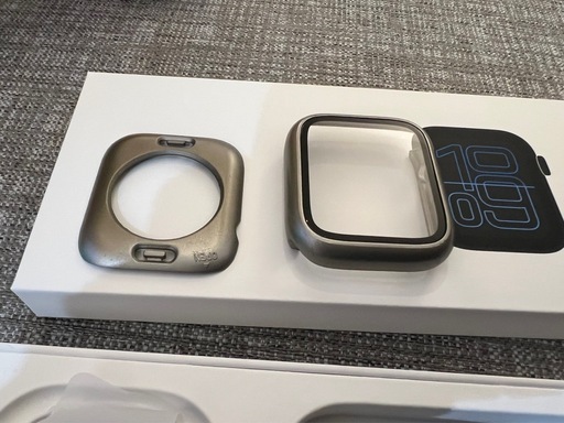 Apple Watch 44mm ブラック 本体とケース付き se3