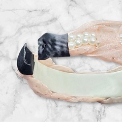 【新品】カチューシャ かわいい レディース ヘッドバンド 布製 ピンク パール付き スターリーパールの画像