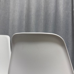 椅子　ホワイト 2つまとめても可の画像