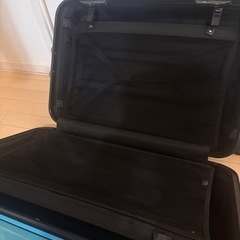 トランクケース　　キャリーケース　緑　topvaluの画像