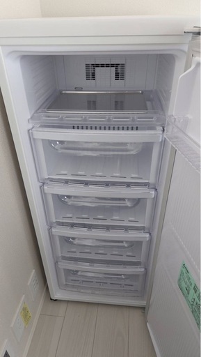 使用期間一年未満　三菱　冷凍庫