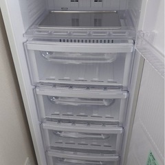 使用期間一年未満　三菱　冷凍庫の画像