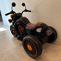 子供用電動バイクの画像