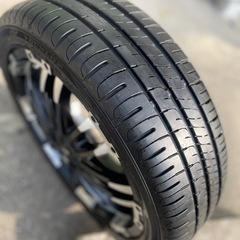 タイやアルミホールの画像