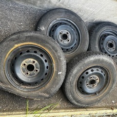廃タイヤ4本の画像